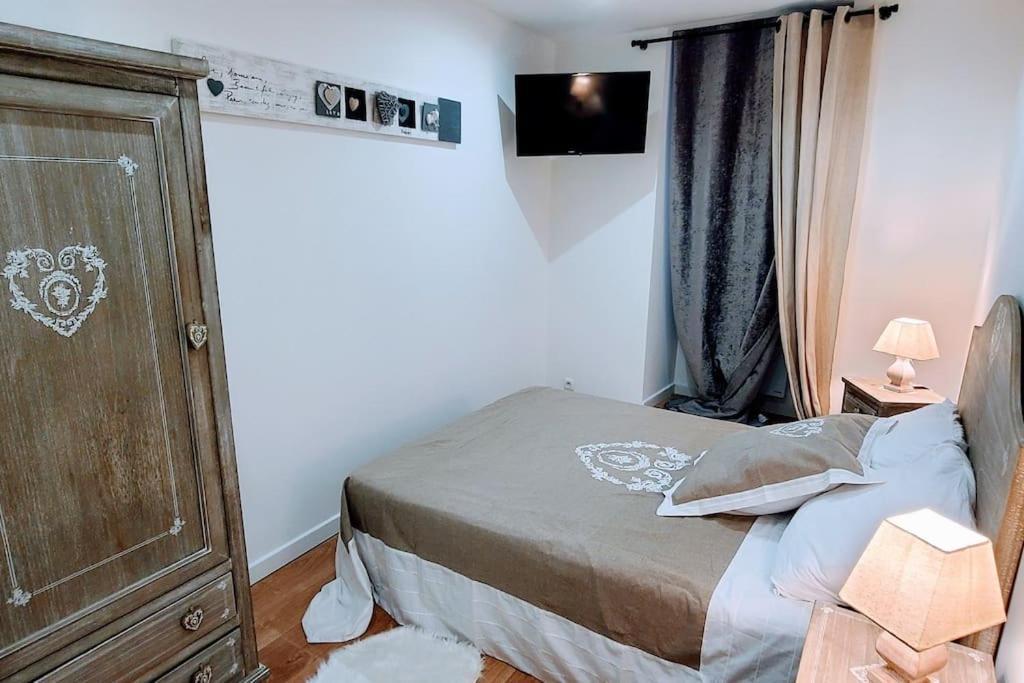 7 Couchages Aux Portes Des Celebres Parfumeries Wifi Grasse Exterior photo